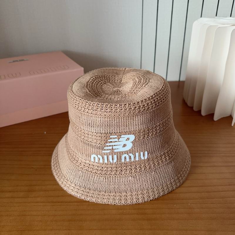 Miumiu hat dx (498)