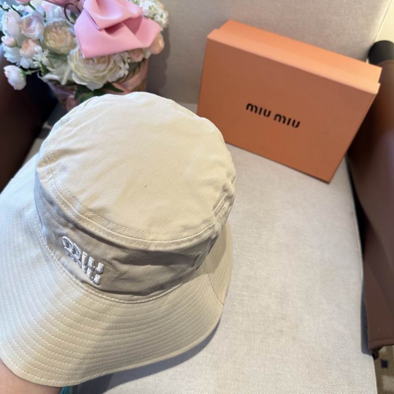 Miumiu hat dx (521)