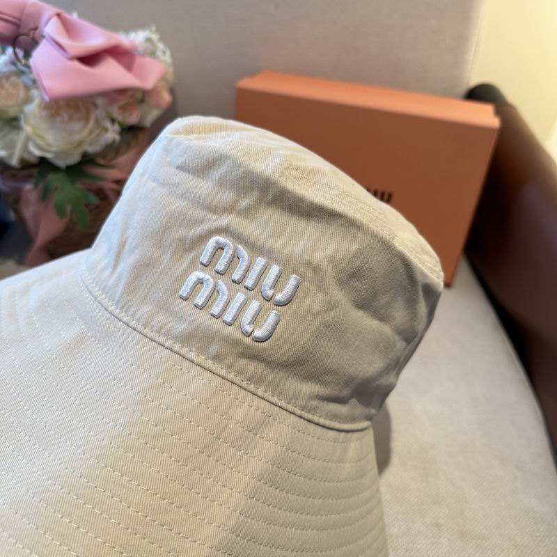 Miumiu hat dx (524)