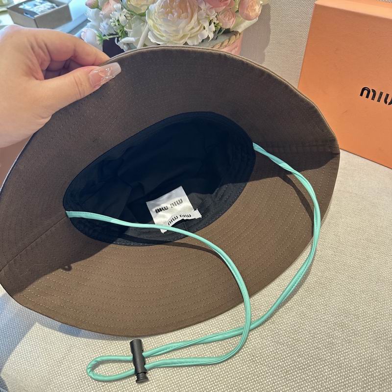 Miumiu hat dx (539)