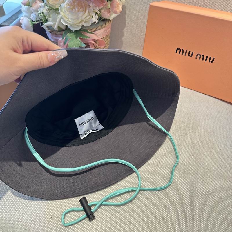 Miumiu hat dx (548)