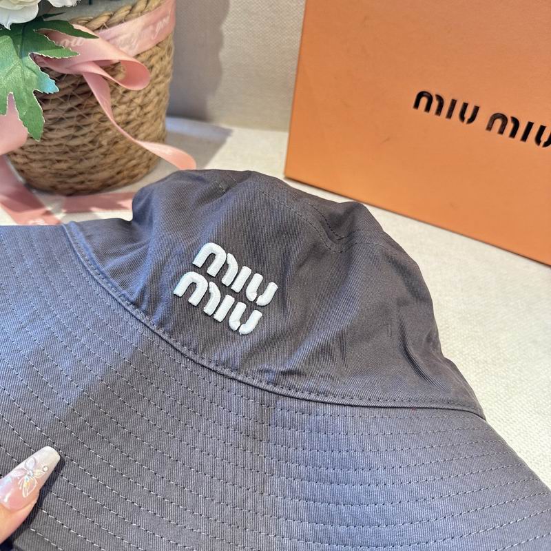 Miumiu hat dx (555)