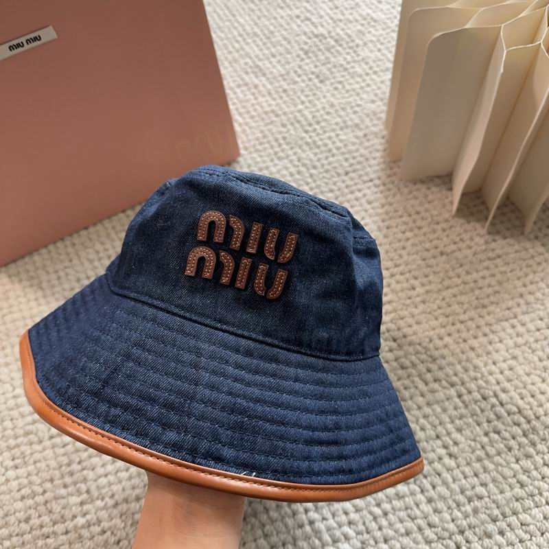 Miumiu hat dx (568)