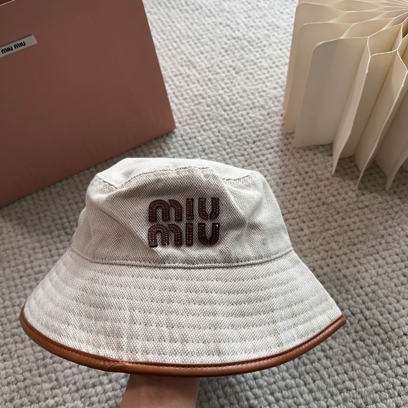 Miumiu hat dx (581)