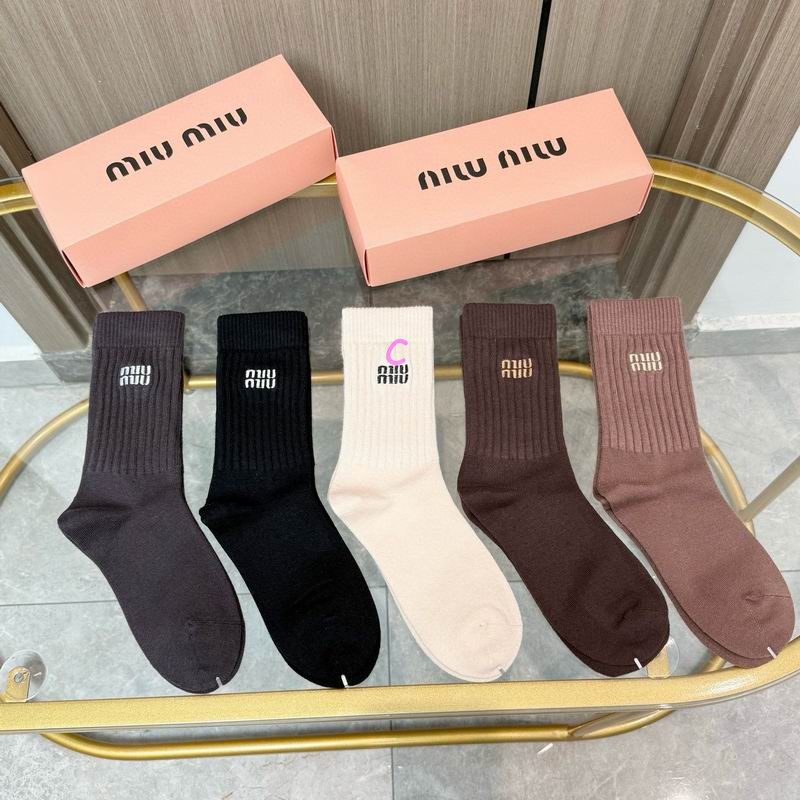 Miumiu socks (17)
