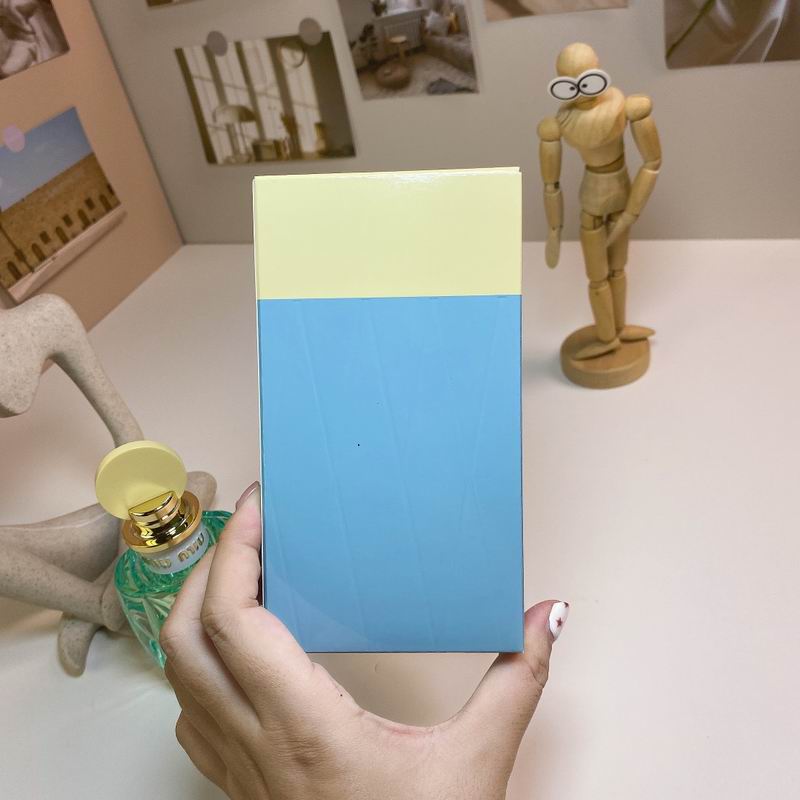 Miumiu woman 100ml (1)