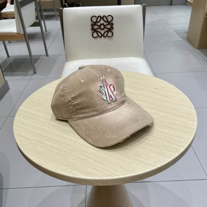 Moncler Cap (3891)