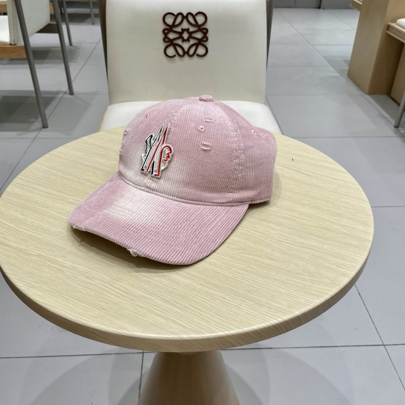 Moncler Cap (3901)