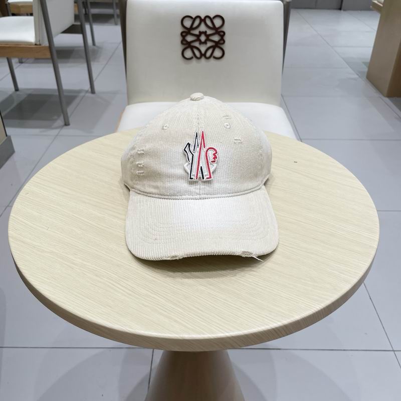 Moncler Cap (3911)