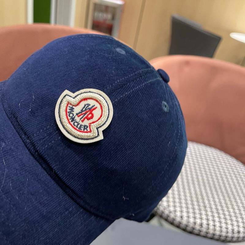 Moncler Cap (5004)