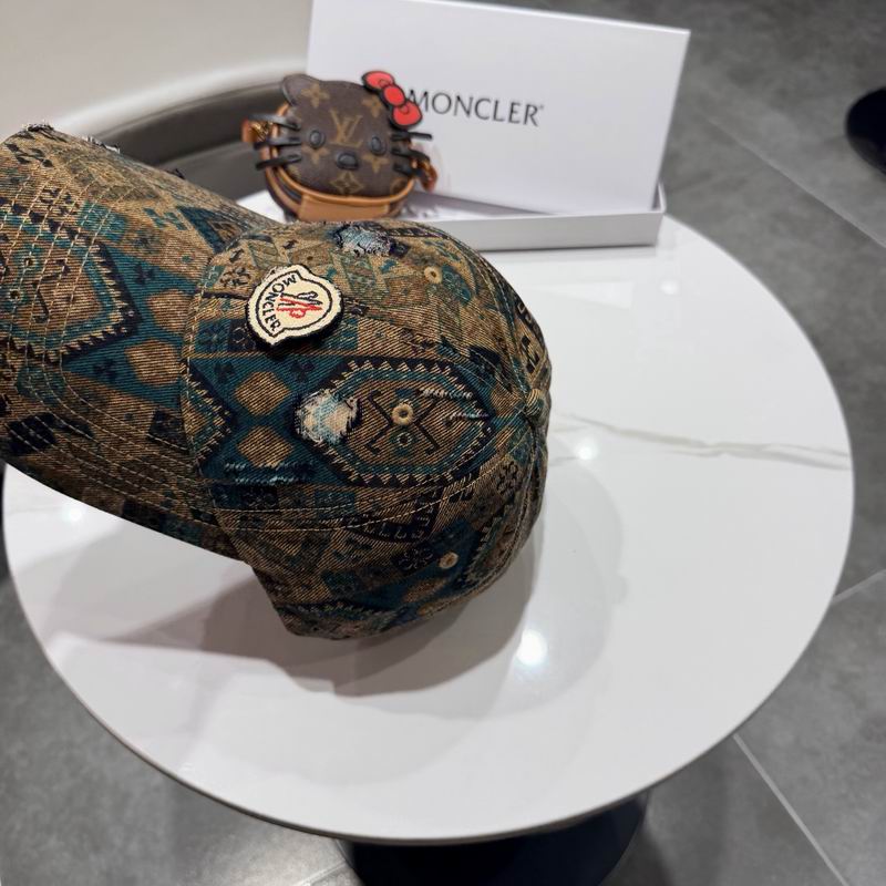 Moncler Cap (8335)