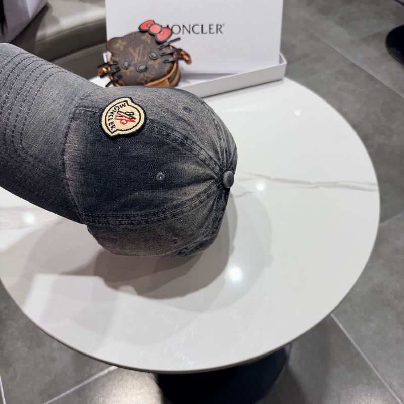 Moncler Cap (9339)