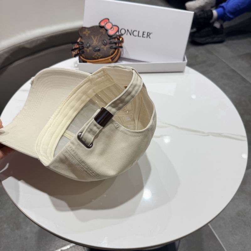 Moncler Cap (9373)