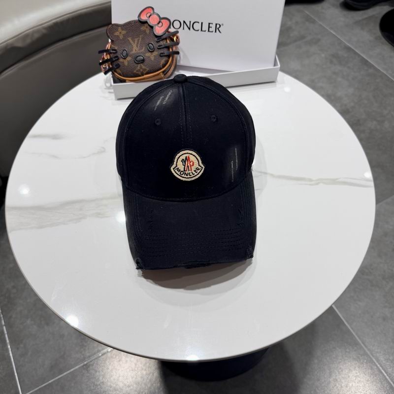 Moncler Cap (9407)