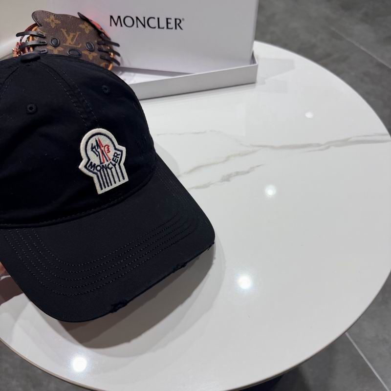 Moncler Cap (9467)
