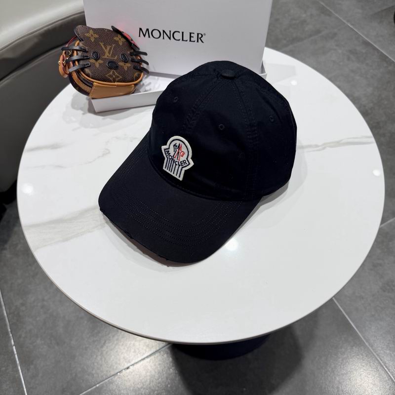 Moncler Cap (9469)