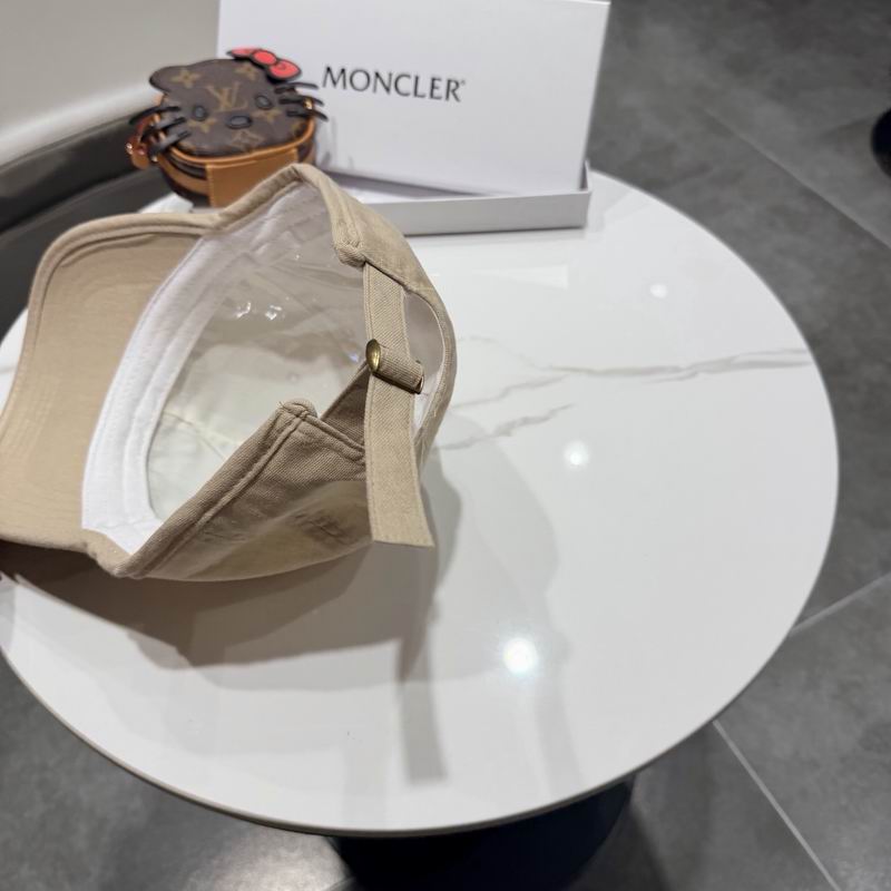 Moncler Cap (9825)