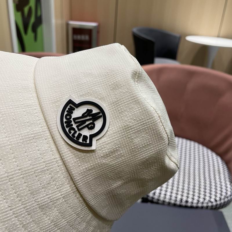Moncler Hat (1398)
