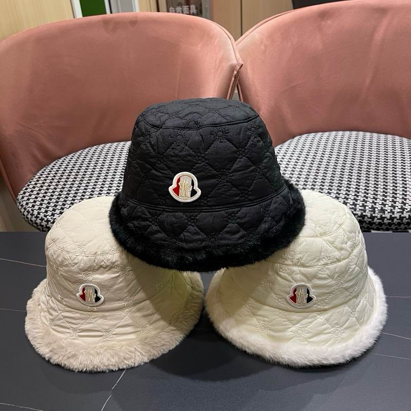 Moncler Hat (1612)