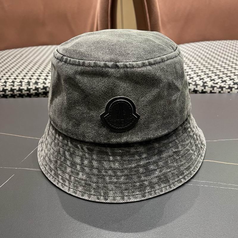Moncler Hat (1702)