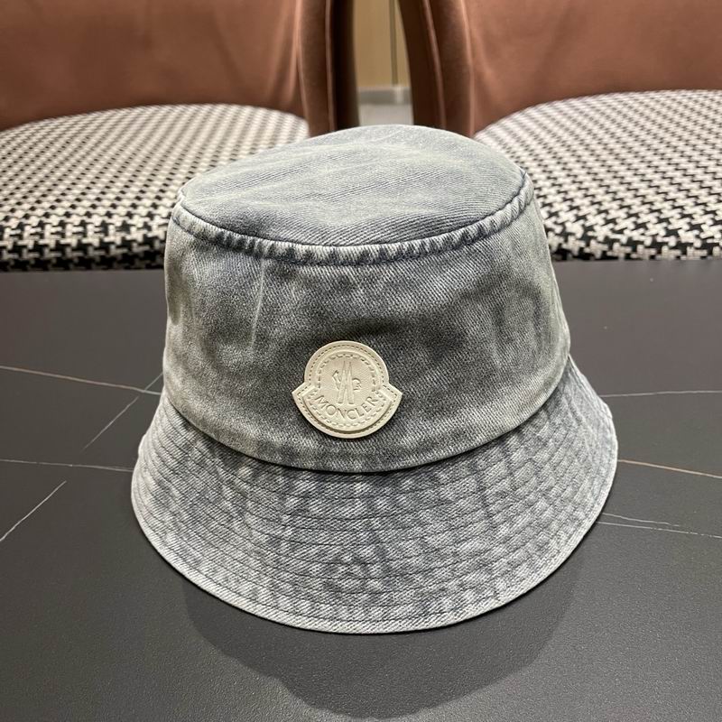 Moncler Hat (1713)