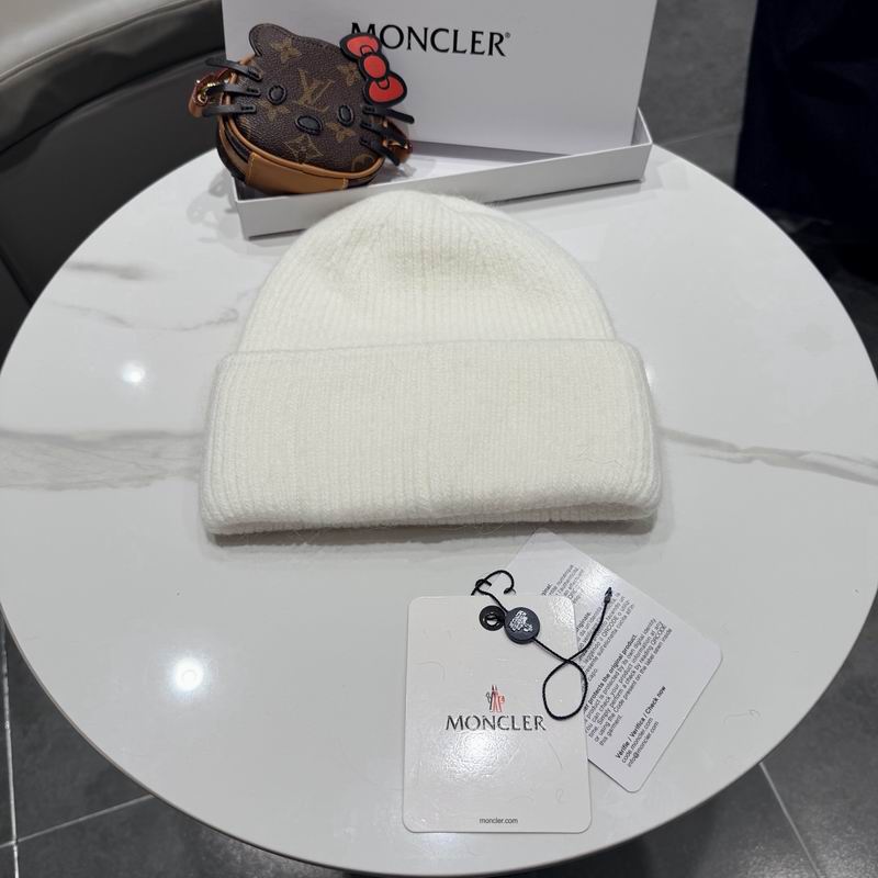 Moncler Hat (215)
