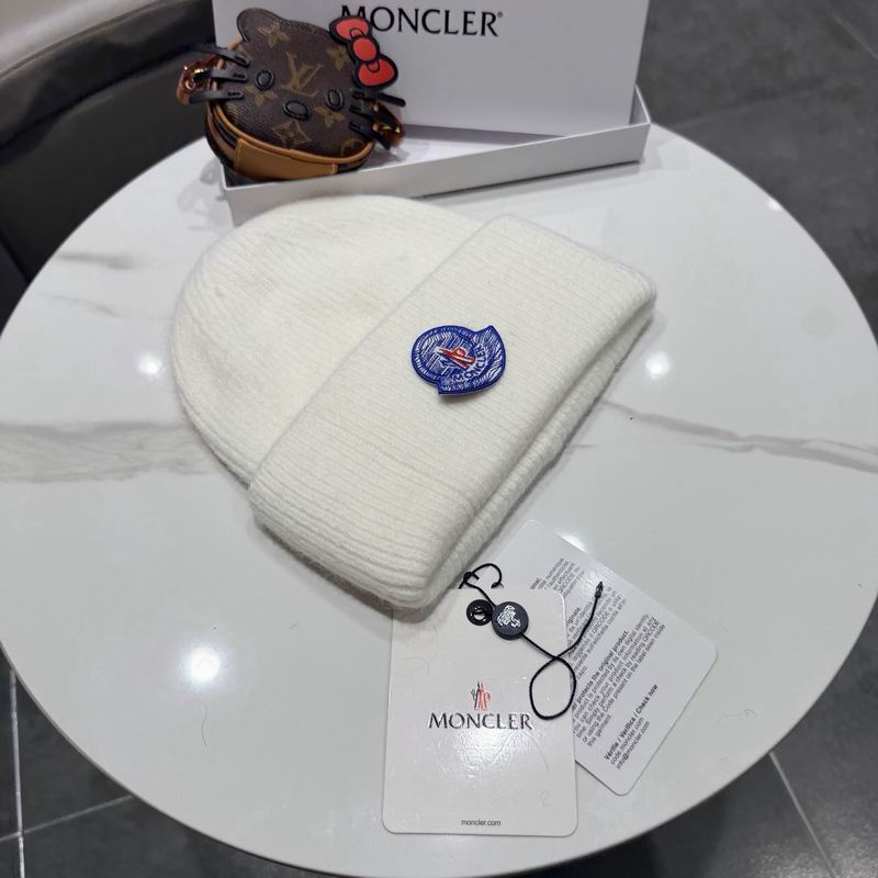 Moncler Hat (219)