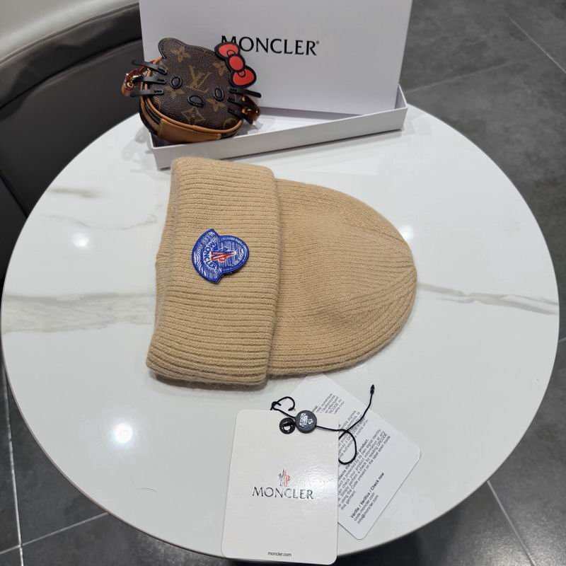 Moncler Hat (231)