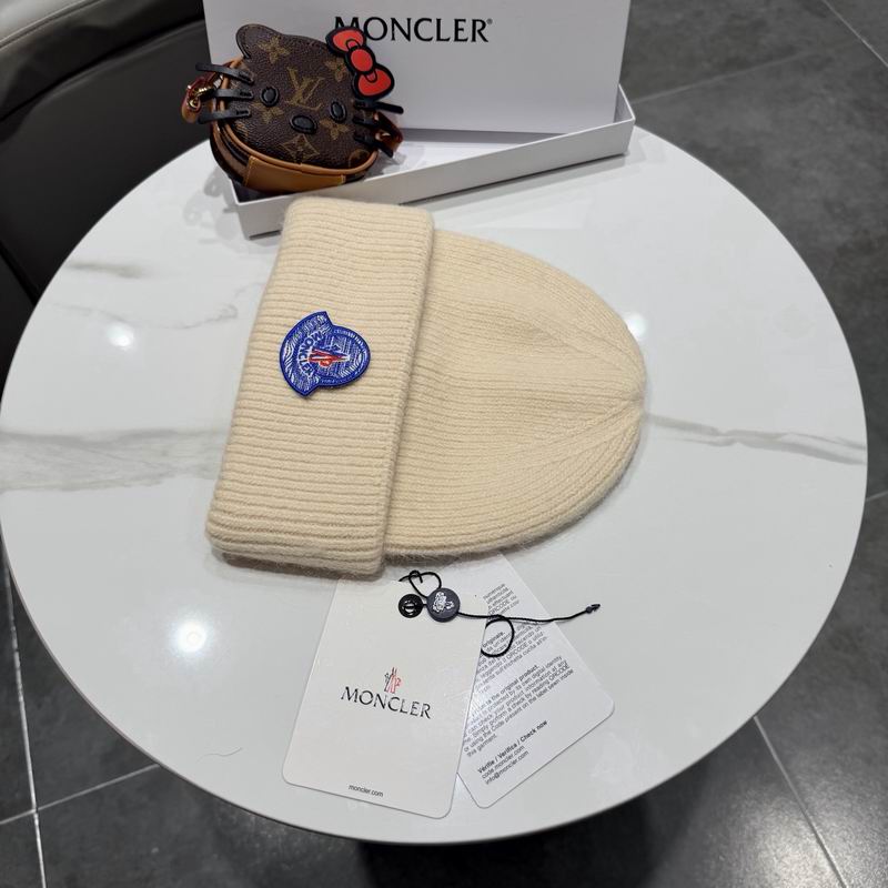 Moncler Hat (249)