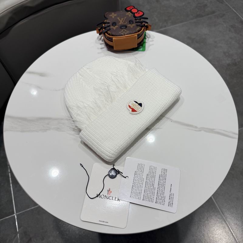 Moncler Hat (290)