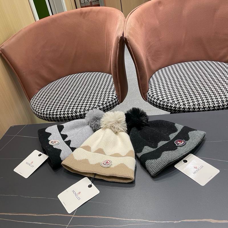 Moncler Hat (408)
