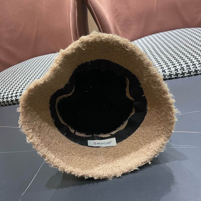 Moncler Hat (599)