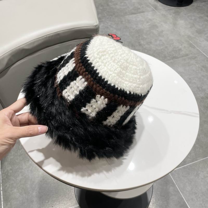Moncler Hat (683)