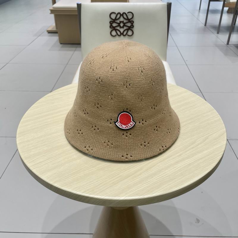 Moncler Hat (706)