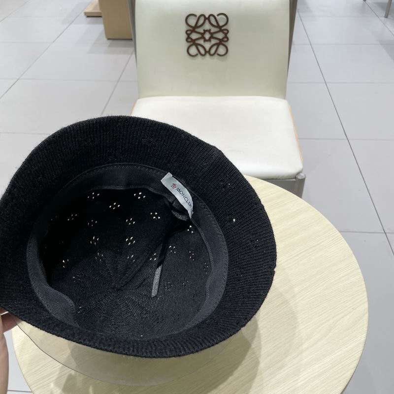 Moncler Hat (707)