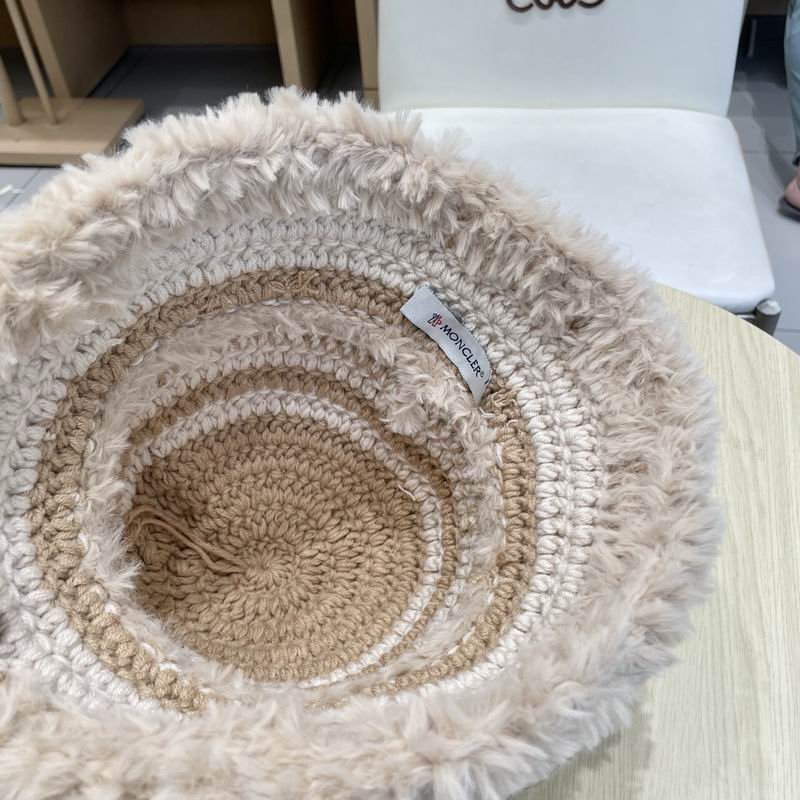 Moncler Hat (725)