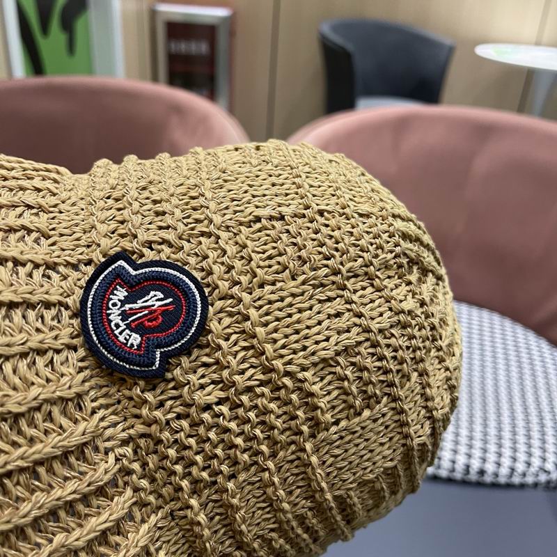 Moncler Hat (847)