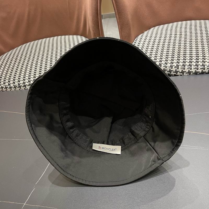 Moncler Hat (857)