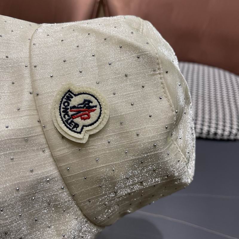 Moncler Hat (870)