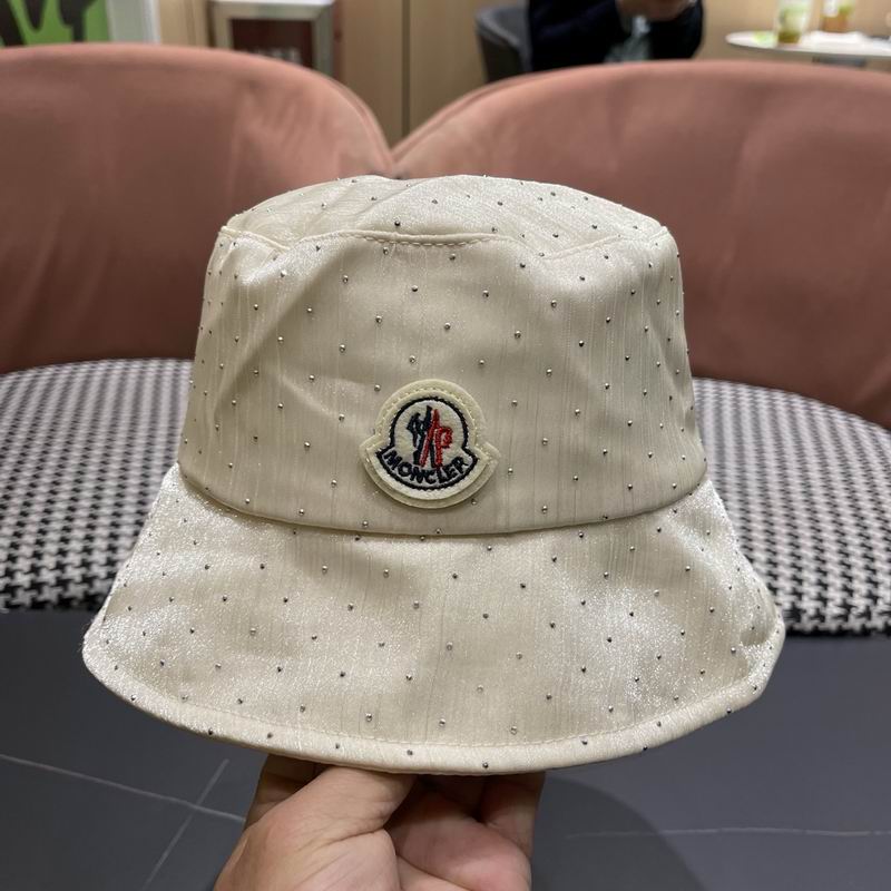 Moncler Hat (871)