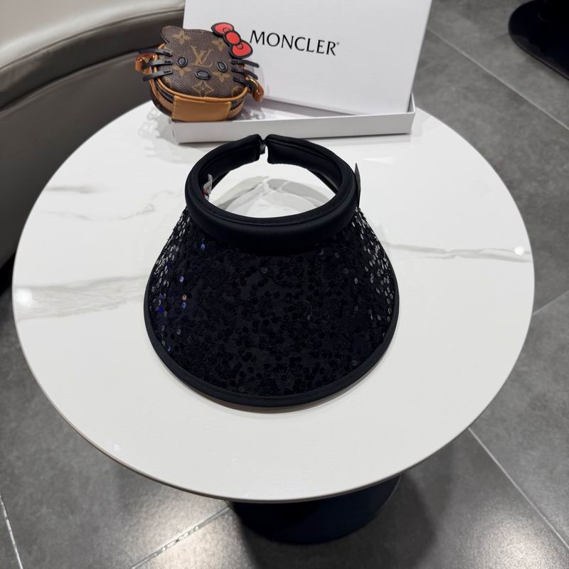 Moncler Visor (247)