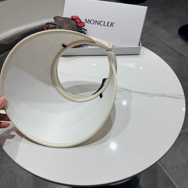 Moncler Visor (259)