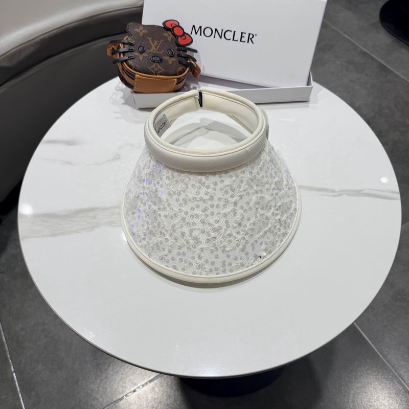 Moncler Visor (264)