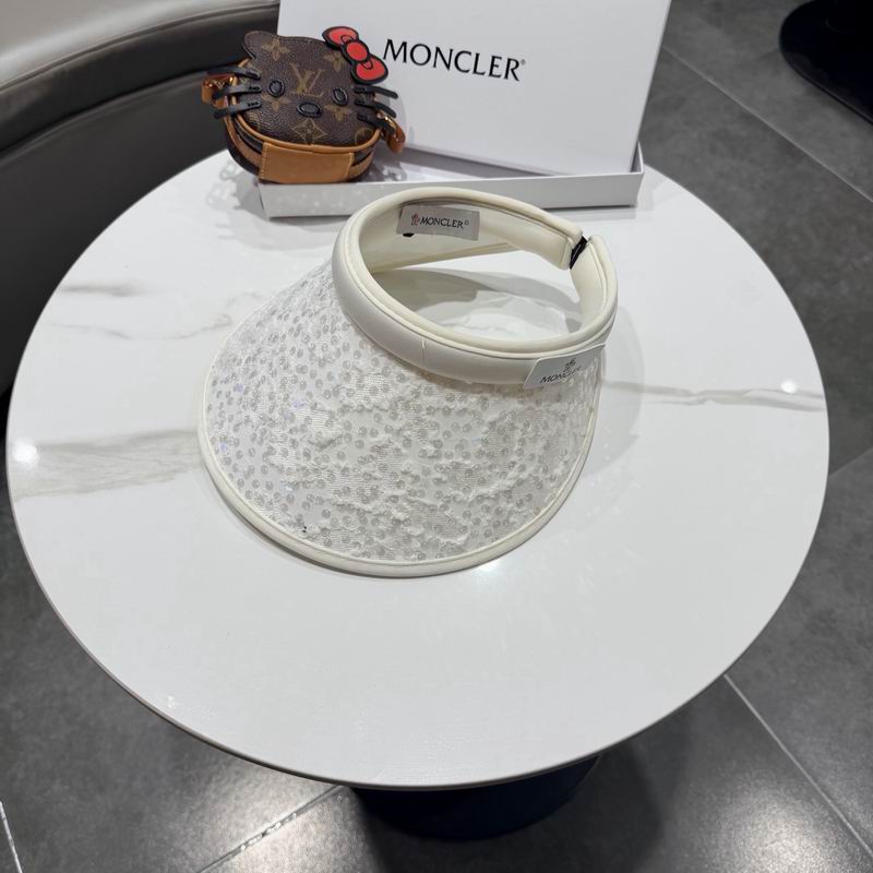 Moncler Visor (265)
