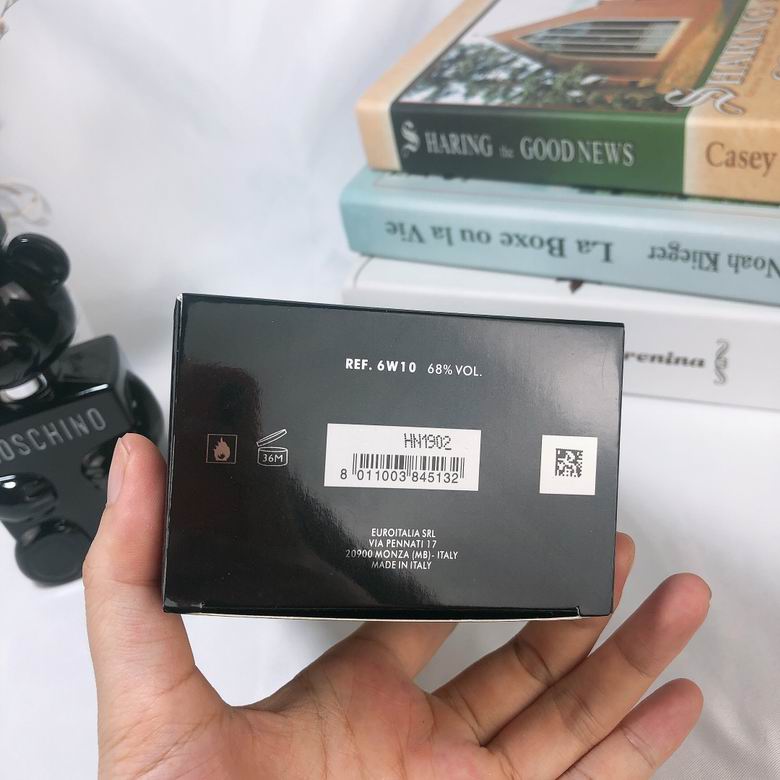 Moshcino Man 100ml    (2)