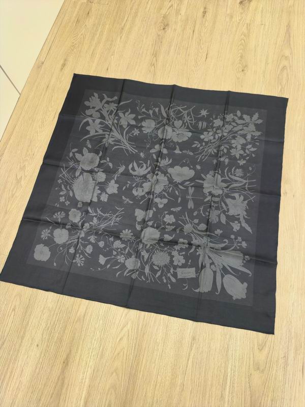 Other silk scarf E (2)