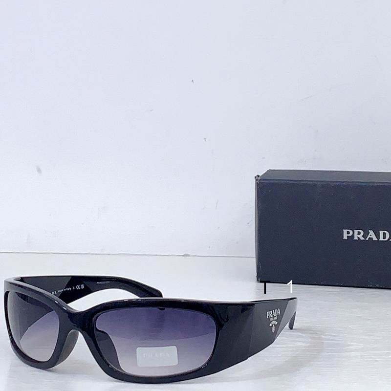 PRADA SPRA14 60 18 b02