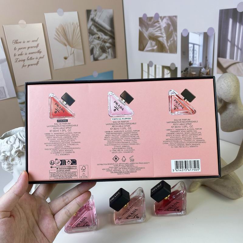 Prada 30mlX3  (1)