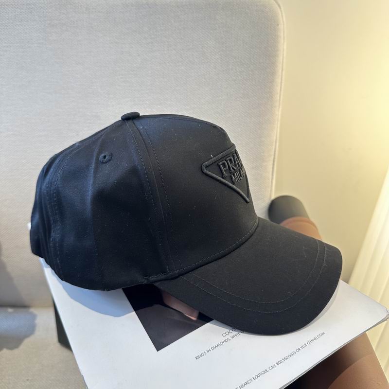 Prada Cap (7151)