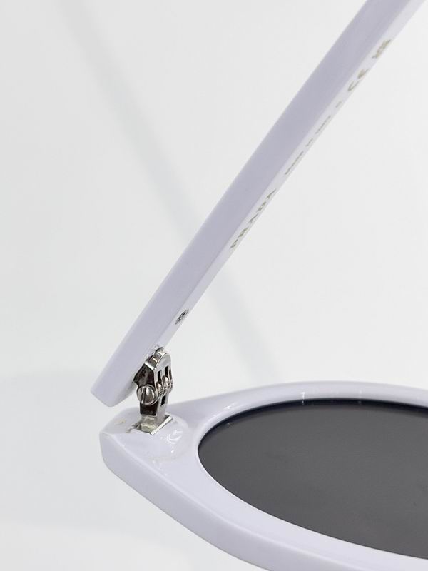 Prada Glasses smr (520)